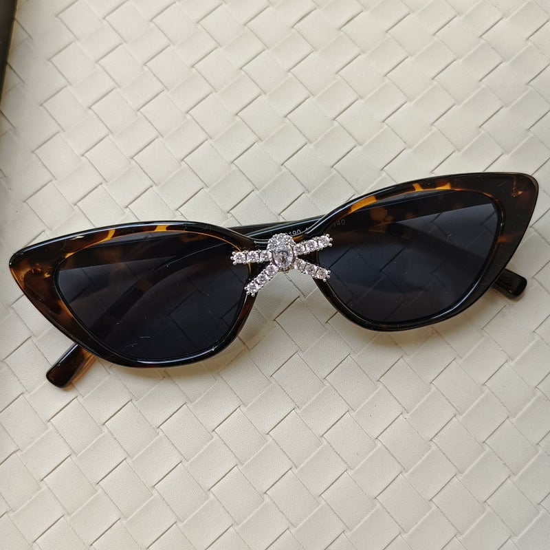 Korean Style Fashionable New Sunglasses For Female Stars Traveling And Taking Pos, Anti-Uv Sunshade, Trendy Plain Face, Versatile Sunglasses - Image 1